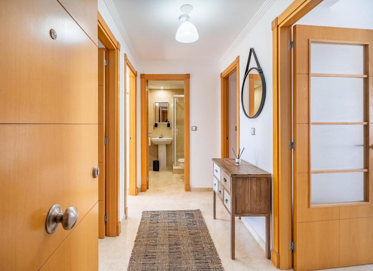 11 Modern Apt With Sea Views, Two Poolareas, Close To Parks & Beaches Manilva Lägenhet Exteriör bild